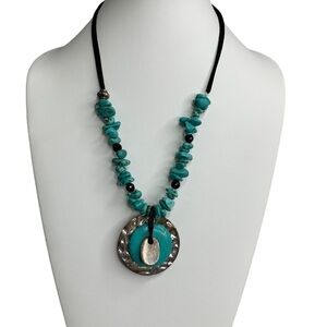 Gorgeous Turquoise & Silver Large Round Pendant Necklace Measurements in Photos
